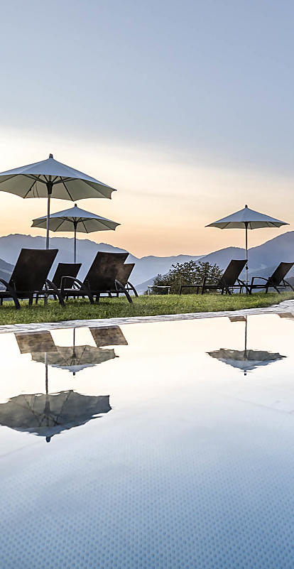 Hotel mit Pool